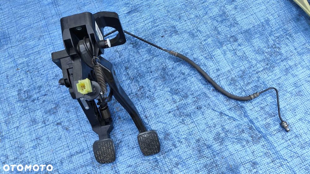 SKRZYNIA BIEGÓW MANUALNA MANUAL KOMPLETNA PRZEKŁADKA AUTOMAT SPRZĘGŁO PEDAŁY PÓŁOŚ LEWA PRAWA INSTALACJA WIĄZKA ROZRUSZNIK LEWAREK WYBIERAK A1693603800 A1694403805 A0212509101 A1693600309 A1692906501 0051512101 MERCEDES A-KLASA W169 LIFT 1.5 BENZYNA - 3