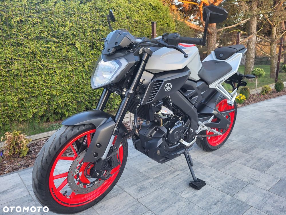 Yamaha MT - 6