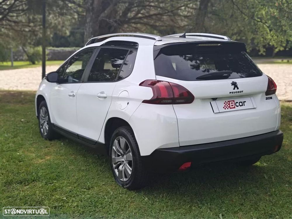 Peugeot 2008 1.2 PureTech Style — fotografia 9
