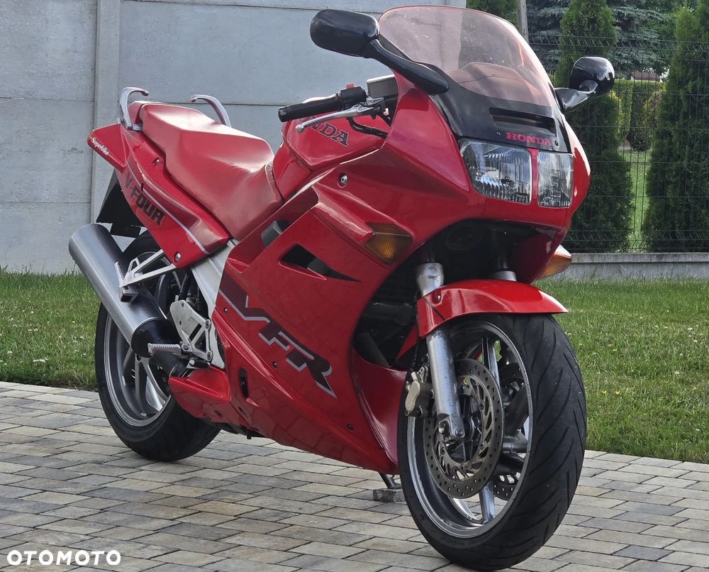 Honda VFR - 5
