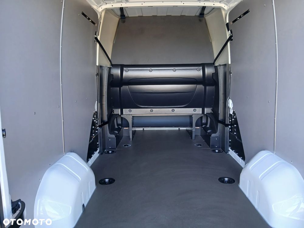 Renault Master brygadówka - 8