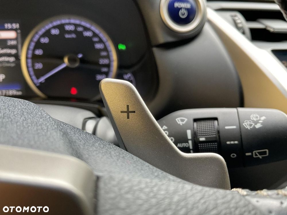 Lexus NX 300h F Sport AWD - 22