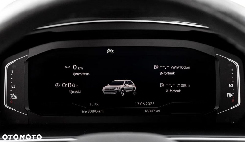 Volkswagen Tiguan - 24