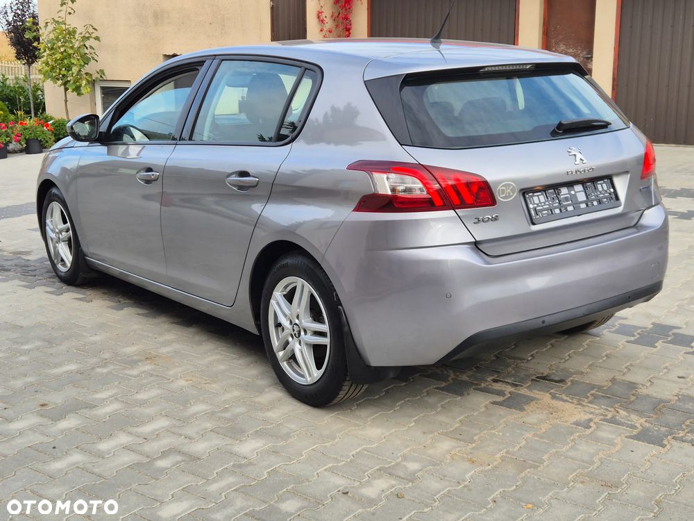 Peugeot 308 2016 photo 2