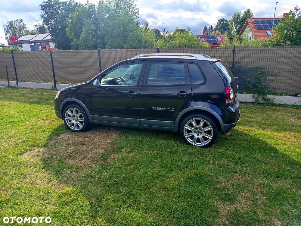 Volkswagen Polo Cross - 9