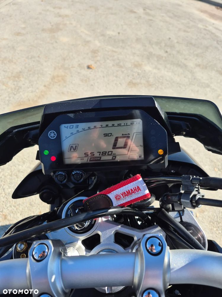 Yamaha MT - 7
