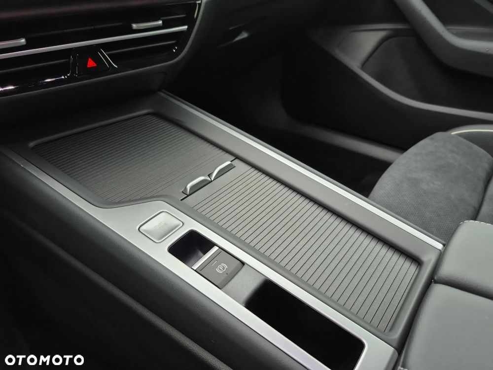 Volkswagen Passat Variant 1.5 TSI EVO Business DSG - 14