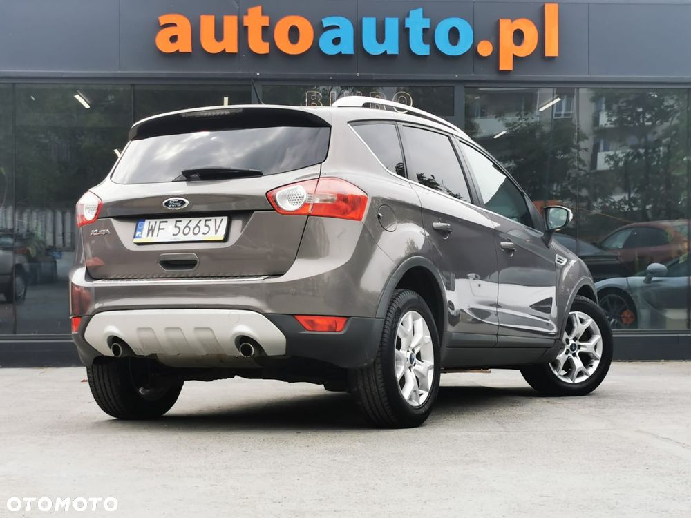 Ford Kuga 2.0 TDCi 2x4 Trend - 24