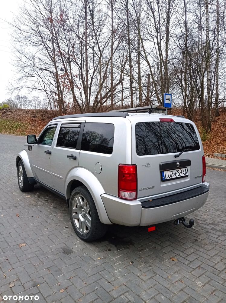 Dodge Nitro 4.0 V6 RT - 3