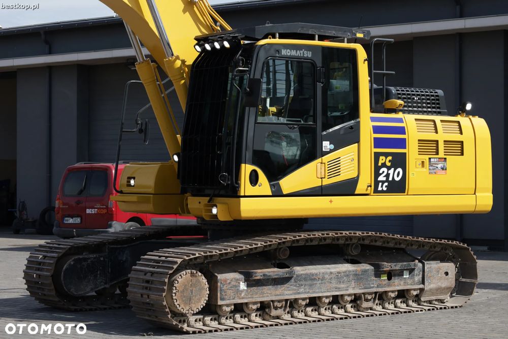 Komatsu PC210LC-11 - 2