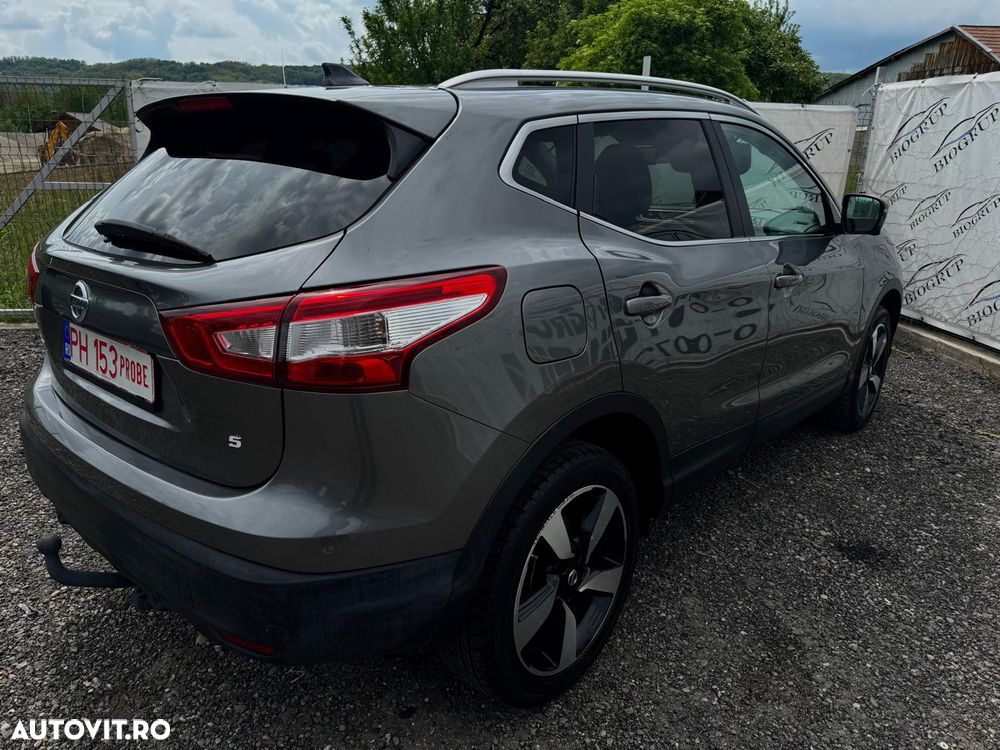 Nissan Qashqai 1.6 DCI ALL-MODE 4x4i N-Connecta - 12