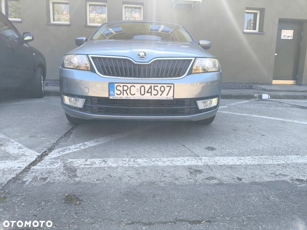 Skoda RAPID 1.2 TSI Active - 16