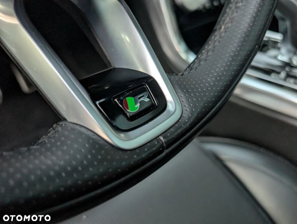 Jaguar XE 2.0 D200 mHEV R-Dynamic Black - 11