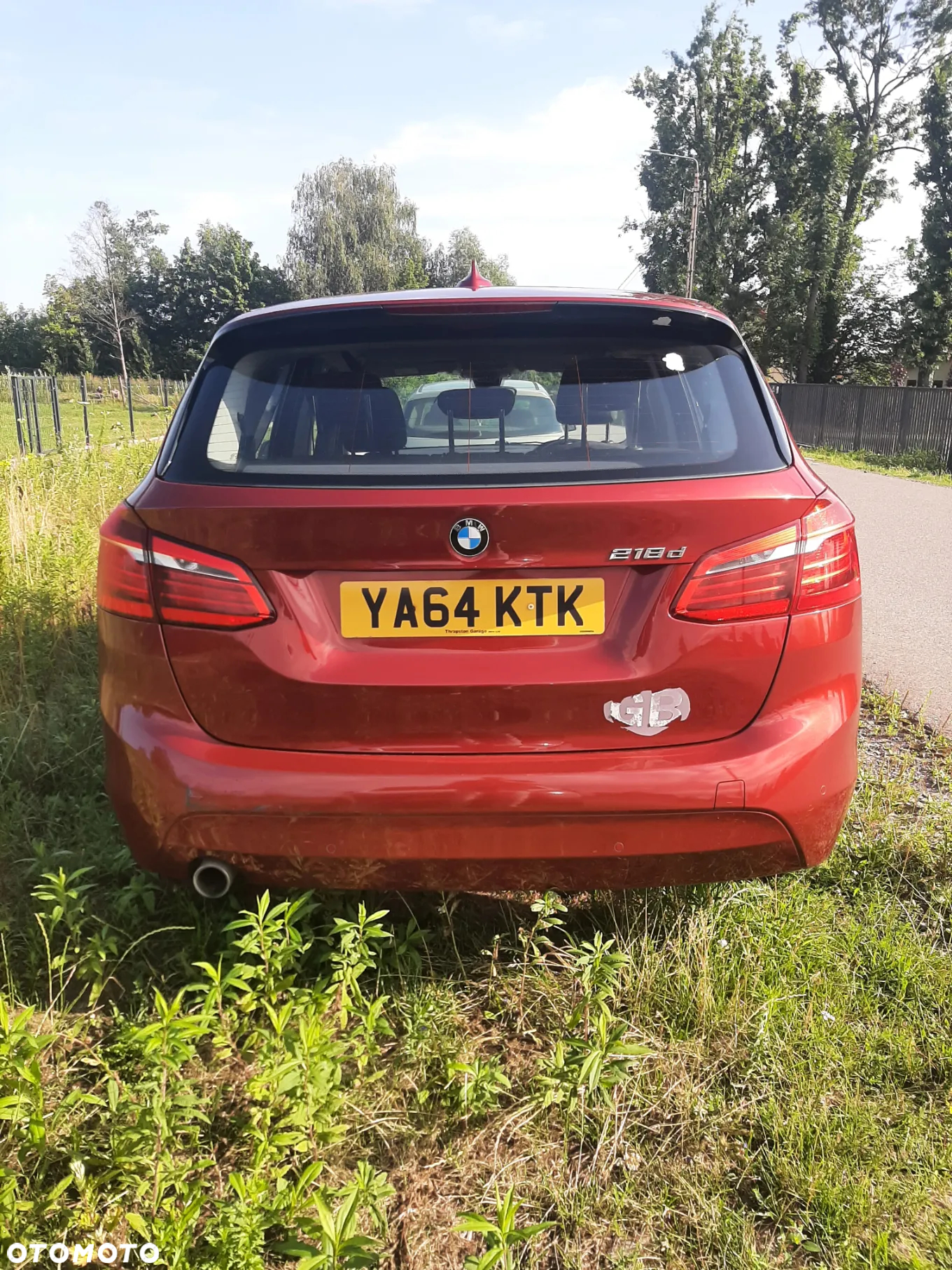 BMW Seria 2 218d - 11