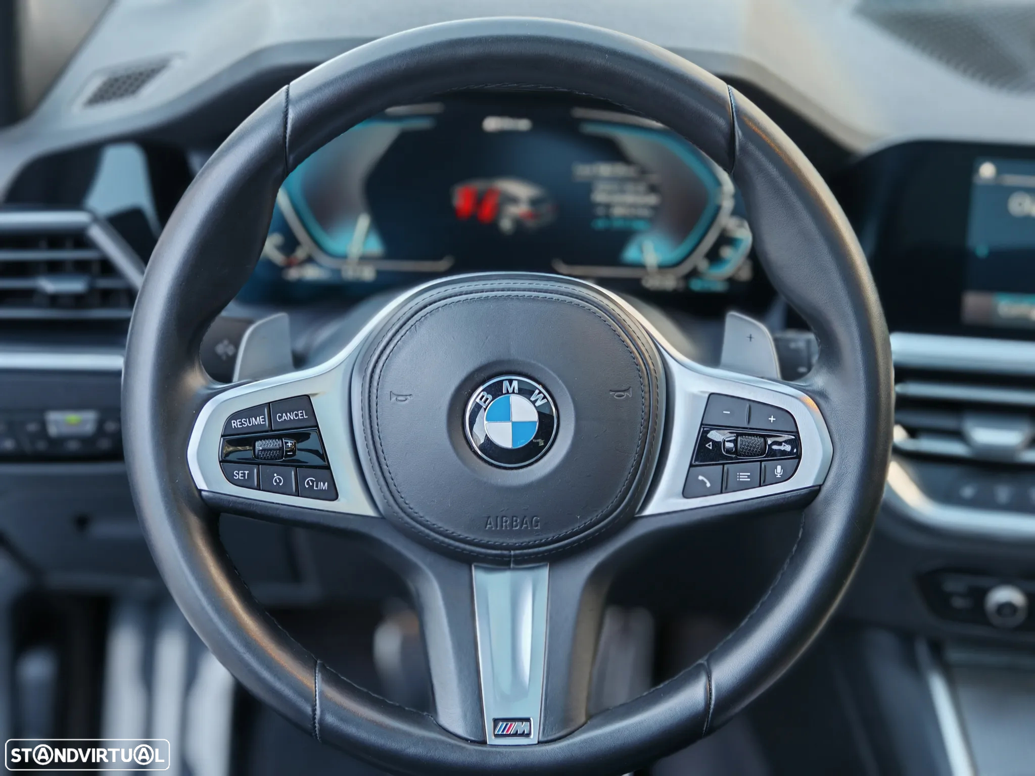 BMW 330 e Touring Pack M Auto - 27