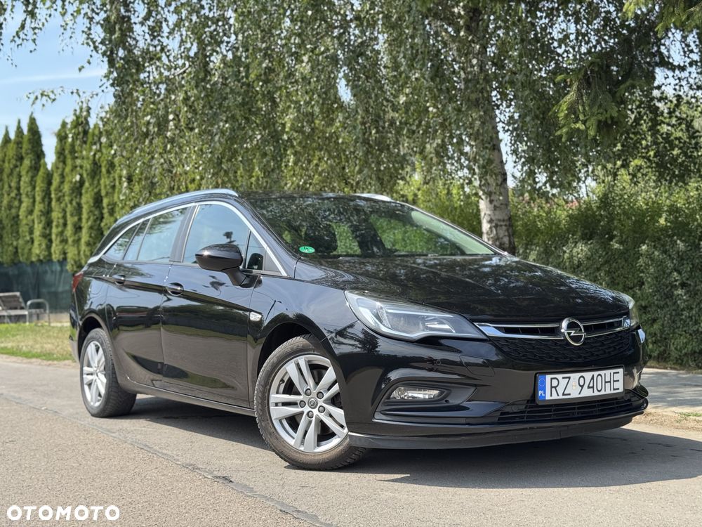Opel Astra 1.6 CDTI Dynamic S&S - 1