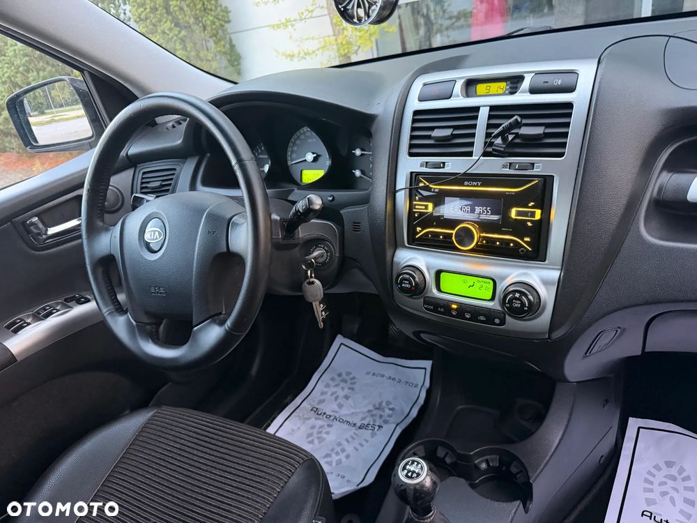 Kia Sportage 2.0 Expedition + - 9