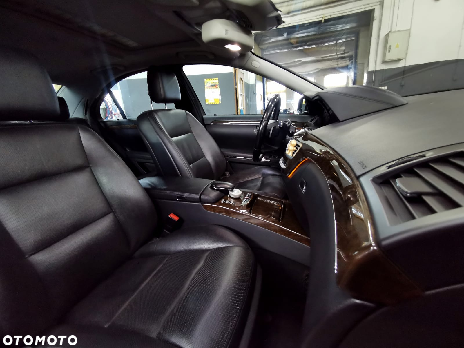 Mercedes-Benz Klasa S 350 7G-TRONIC - 22