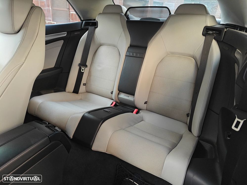 Mercedes-Benz E 250 CDi Avantgarde BE Auto - 11