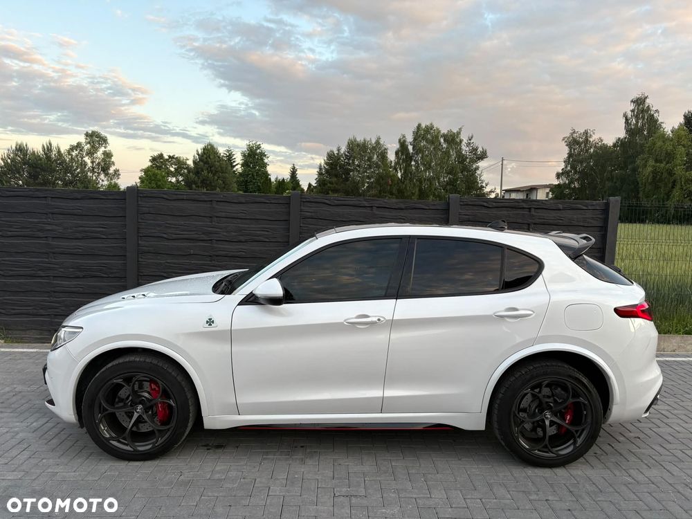 Alfa Romeo Stelvio 2.9 V6 Bi-Turbo Quadrifoglio Q4 - 26