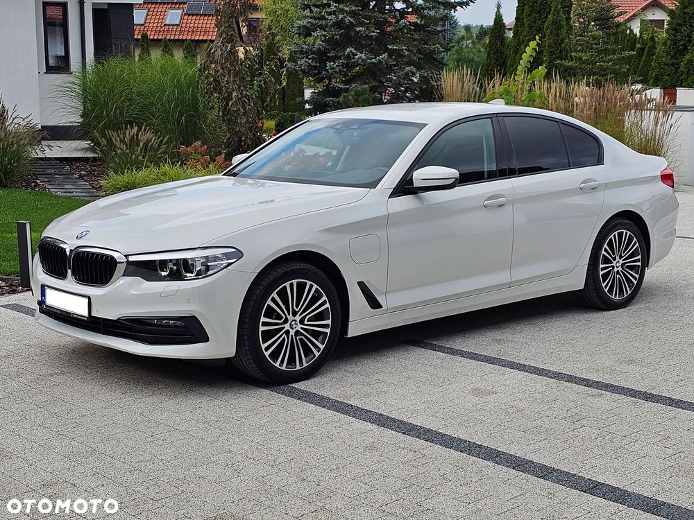 BMW Seria 5 530e iPerformance M Sport sport - 1