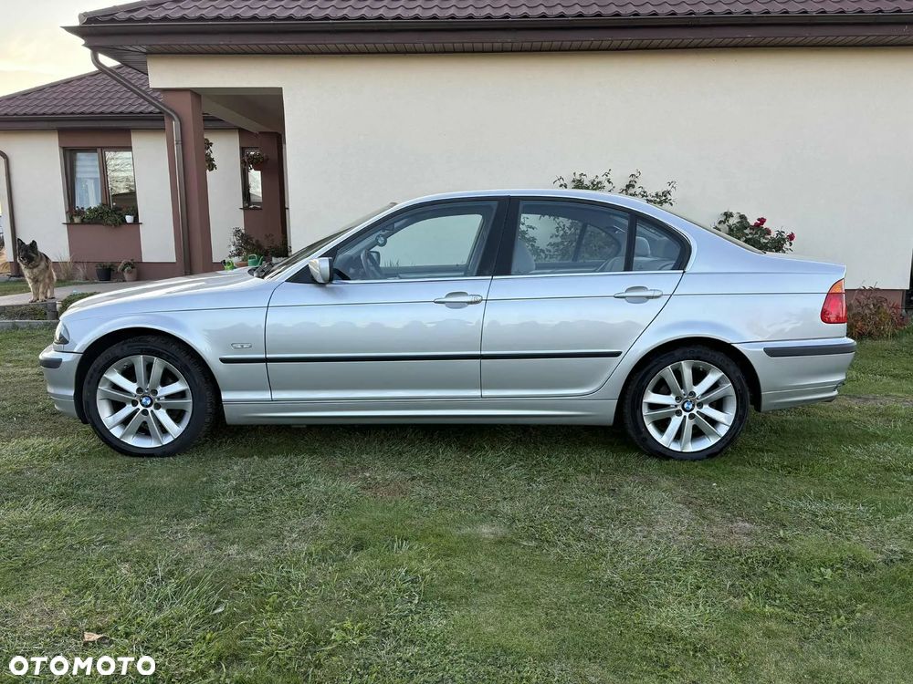 BMW Seria 3 - 4