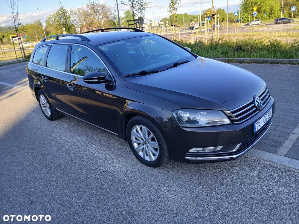 Volkswagen Passat 1.6 TDI Comfortline - 4