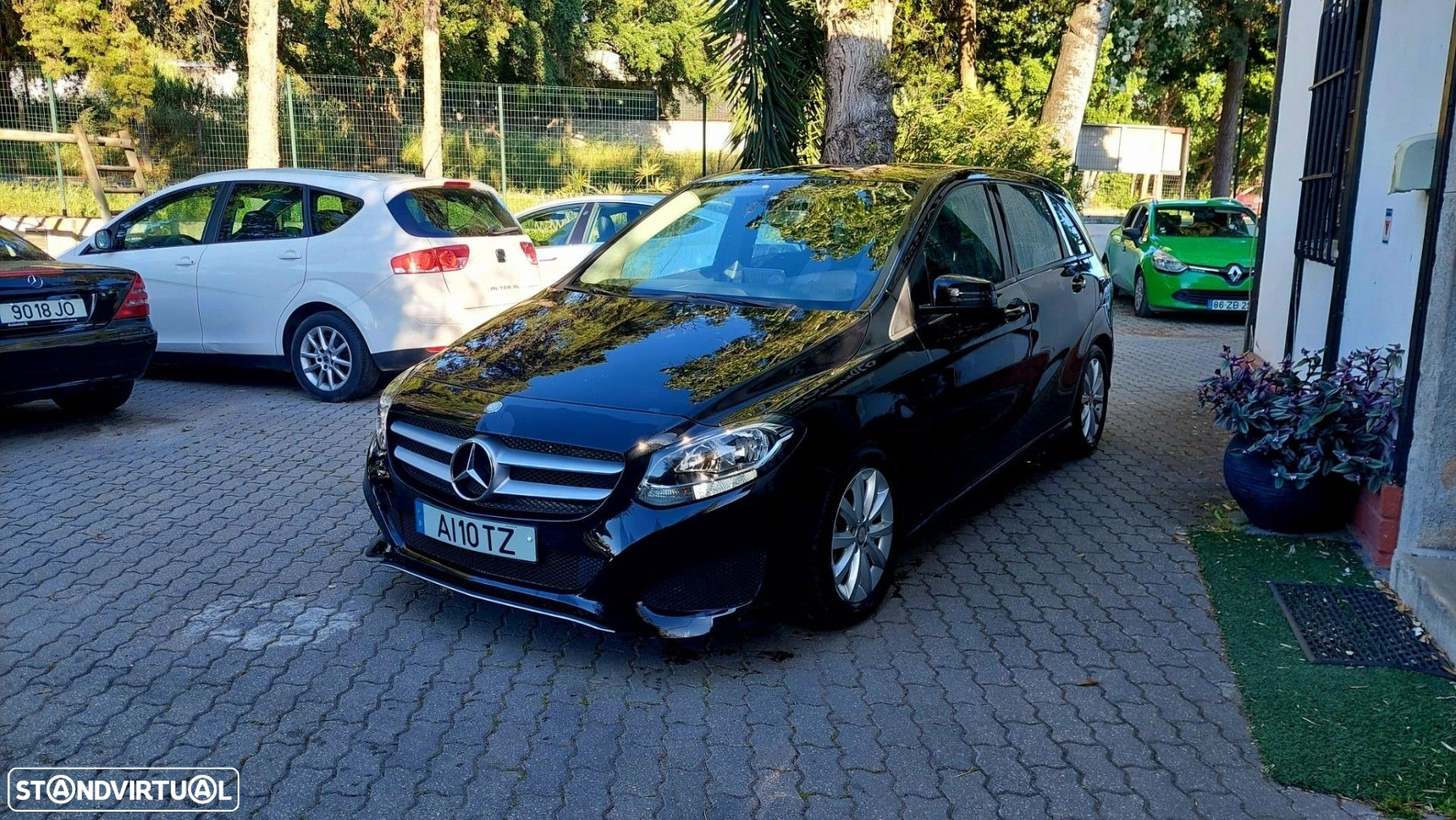 Mercedes-Benz B 180 d Urban - 16