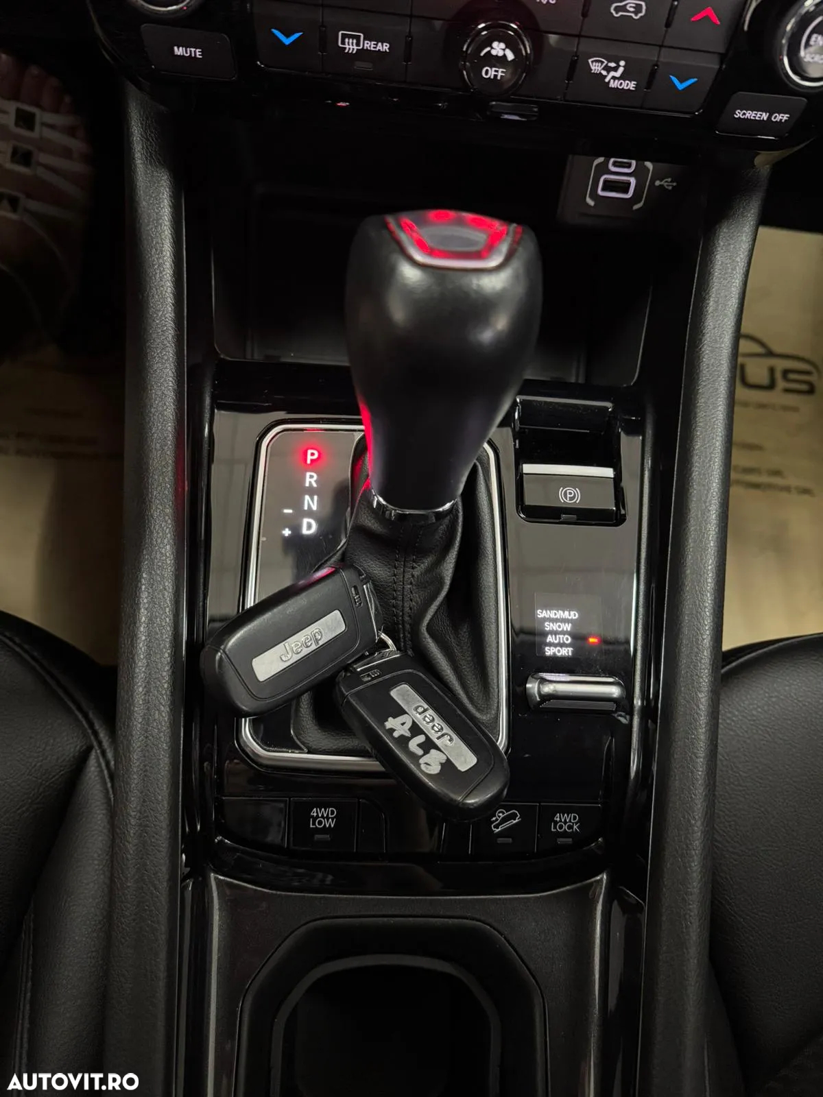 Jeep Compass 1.3T 4xe AT6 PHEV S - 27