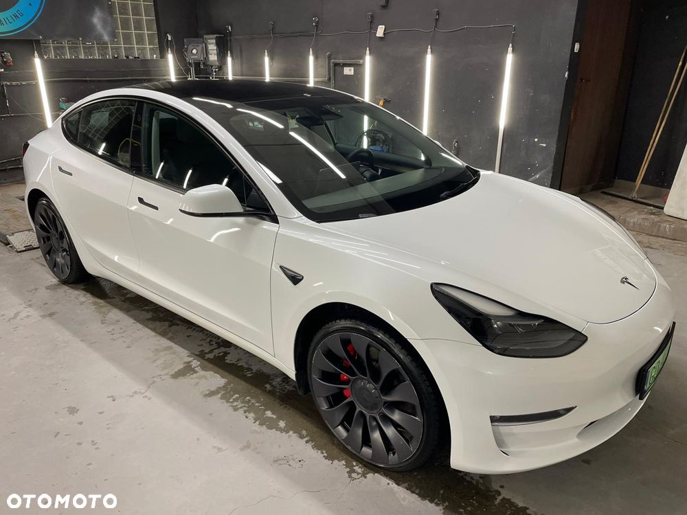 Tesla Model 3 Allradantrieb Dual Motor Performance - 10