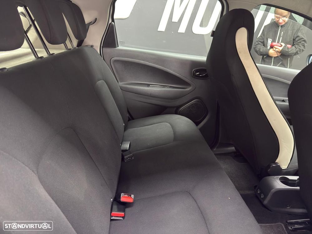 Renault Zoe (c/ Bateria) Limited 50 - 10