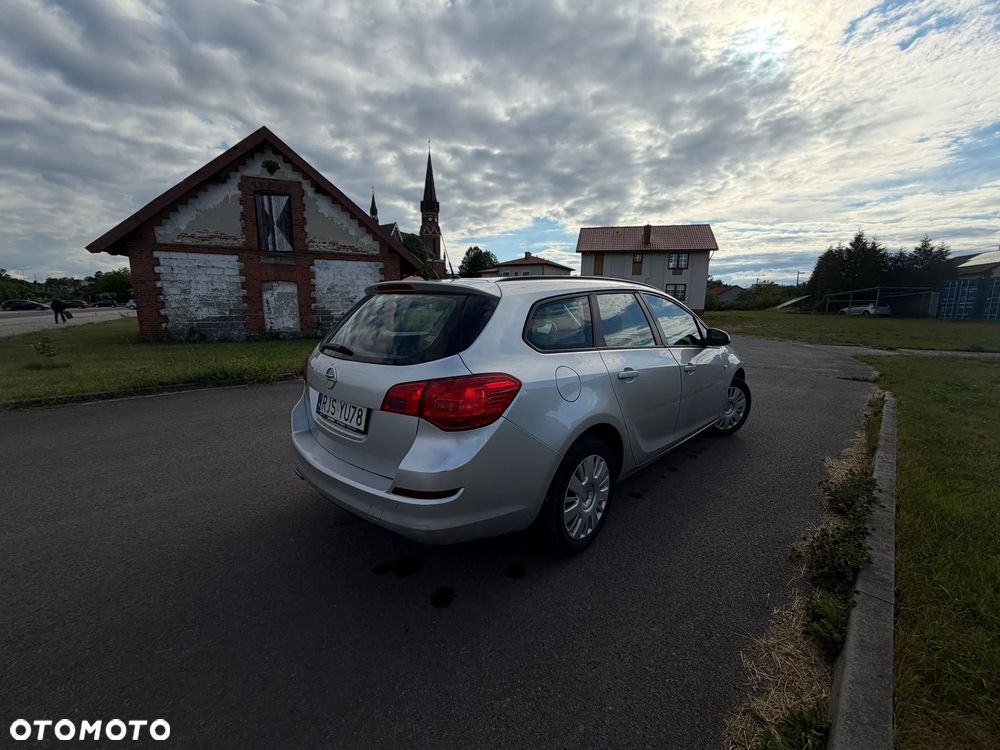 Opel Astra 1.4 T Cosmo - 3