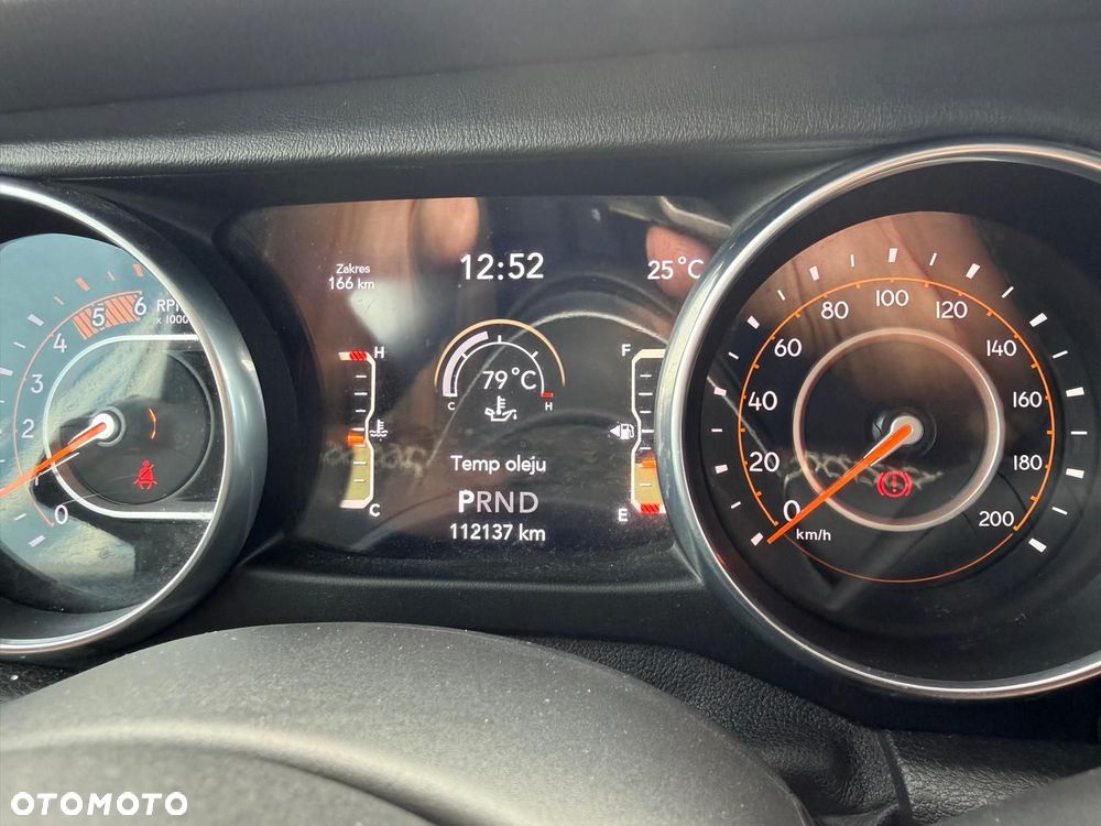 Jeep Wrangler 2.2 CRDi Hardtop AWD Automatik Sport - 24