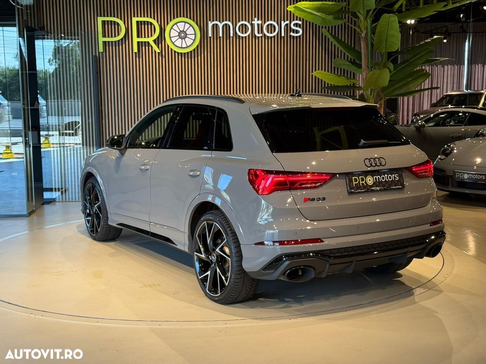 Audi RS Q3 RSQ3 Sportback quattro S tronic - 10