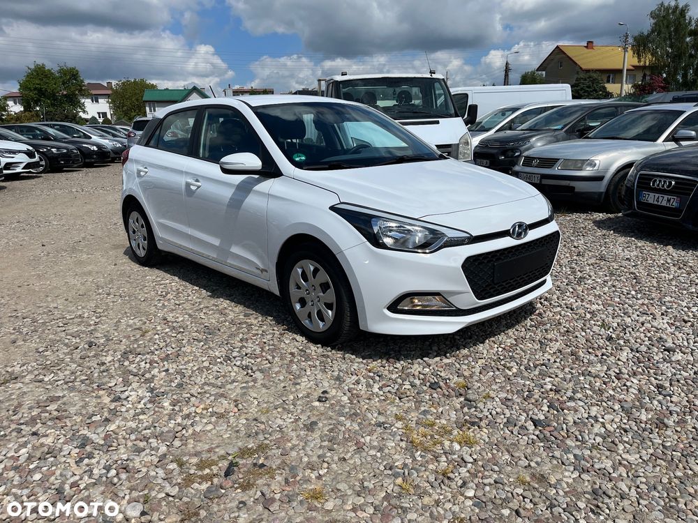 Hyundai i20 1.2 Trend - 37