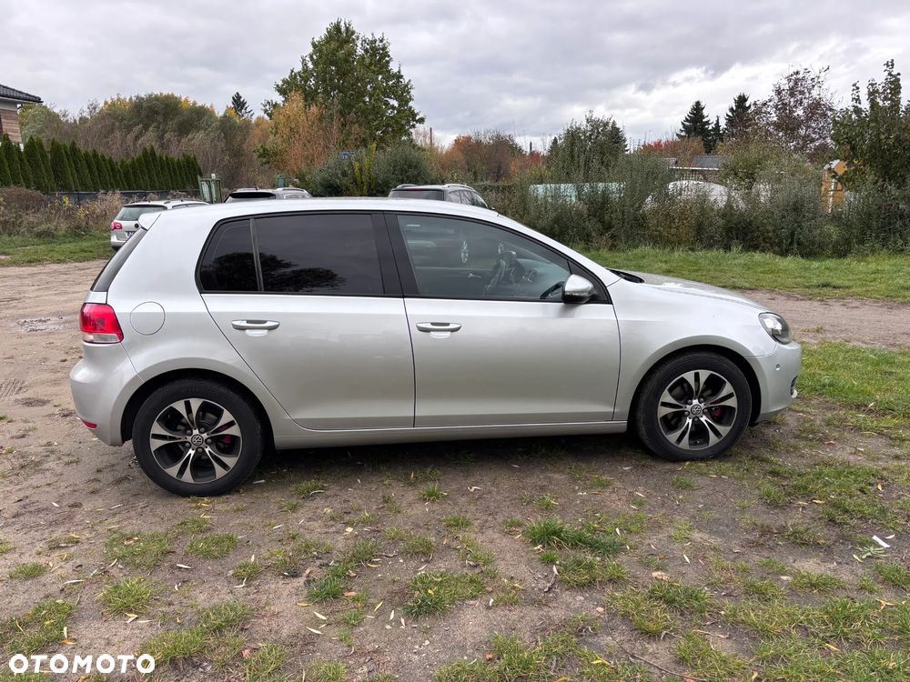 Volkswagen Golf 2.0 TDI DPF DSG Comfortline - 4