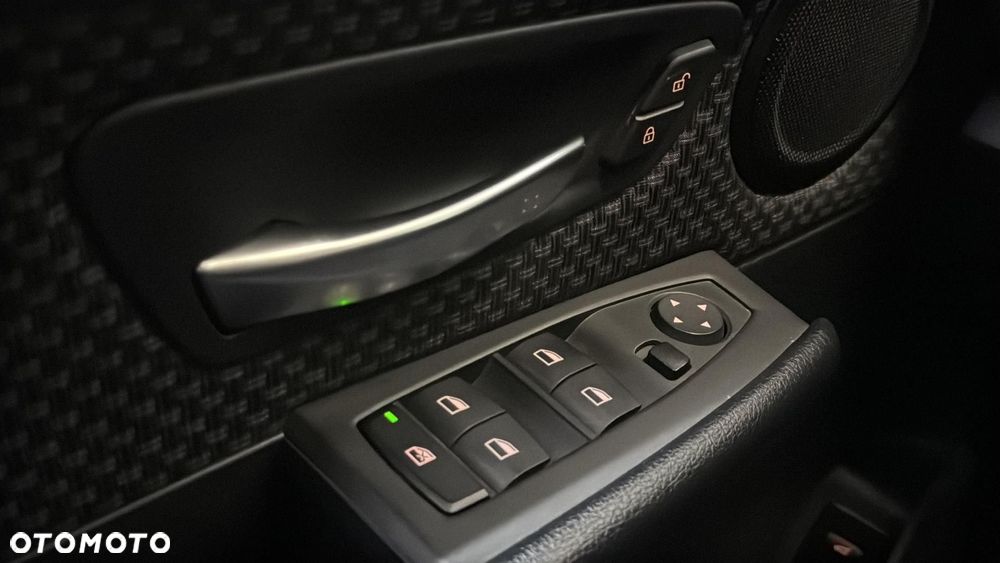 BMW Seria 2 218d - 35