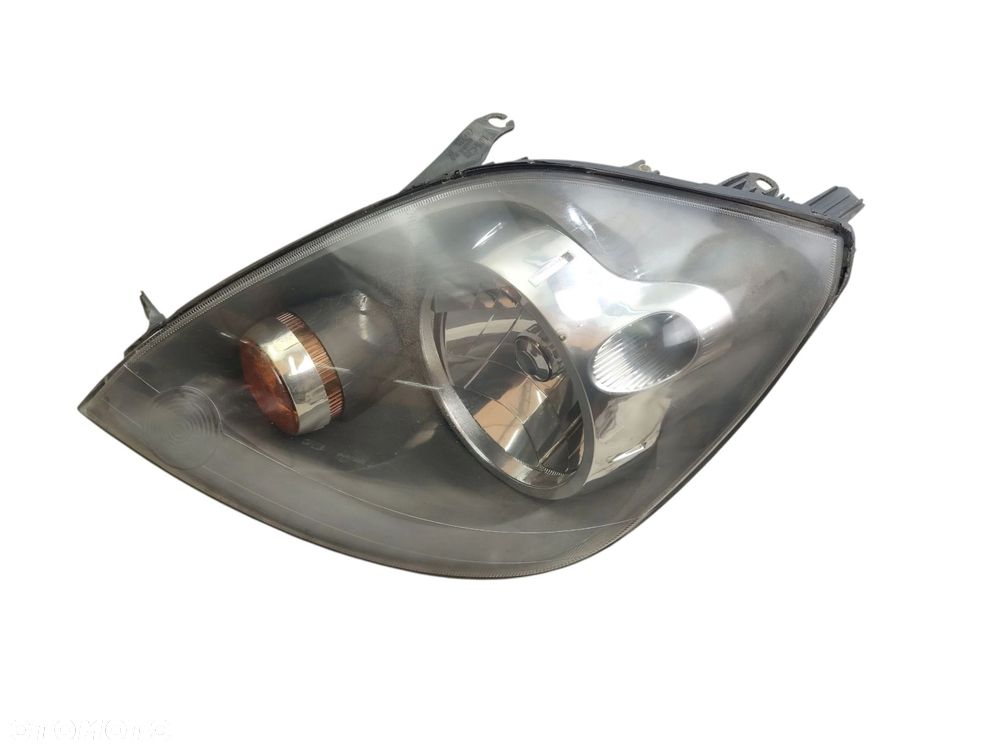 LAMPA LEWY PRZÓD FORD FIESTA MK6 LIFT (2005-2008) 1.4 TDCI 68KM - 2