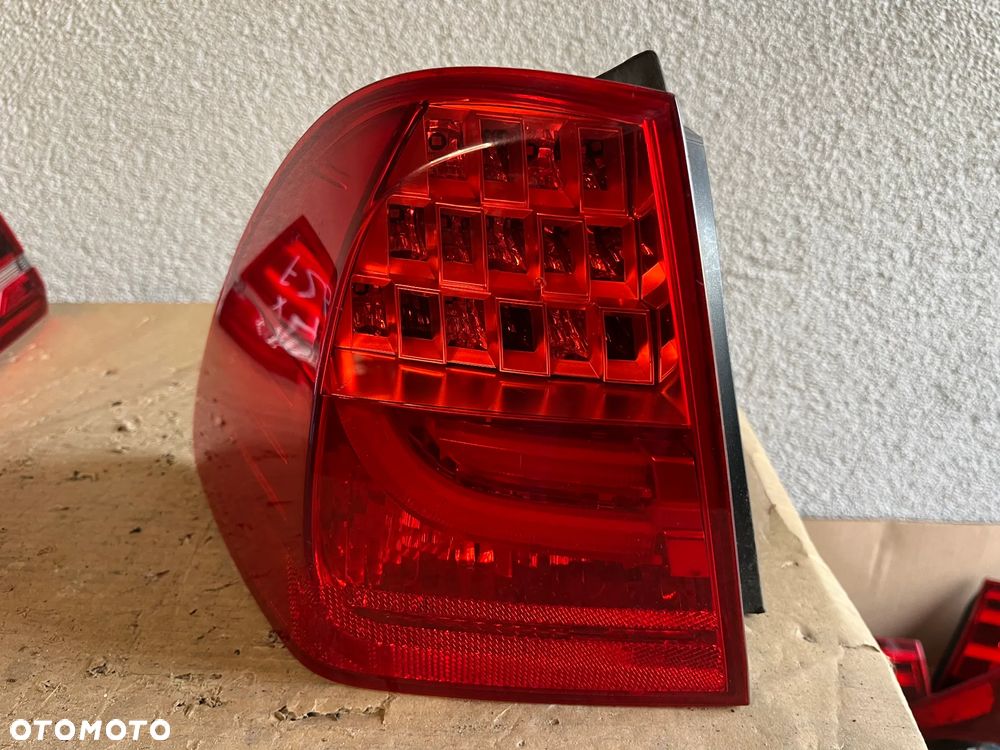 BMW 3 E91 LAMPA LEWY TYŁ EU LIFT - 1