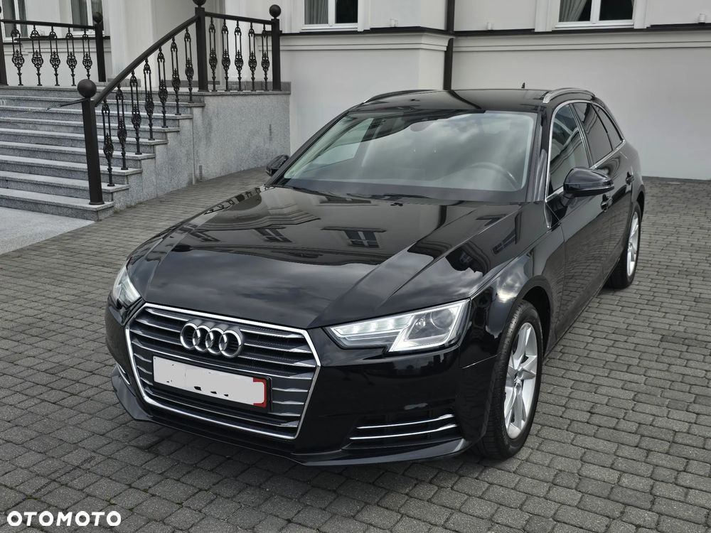 Audi A4 Avant 2.0 TFSI ultra design - 1