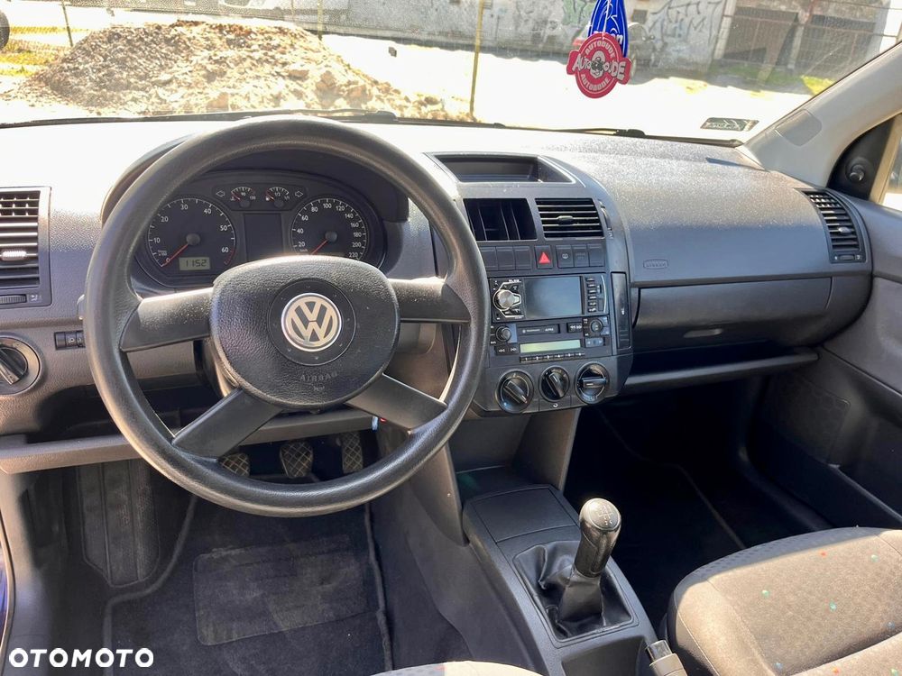 Volkswagen Polo - 13