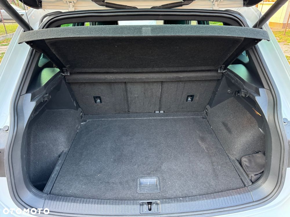 Volkswagen Tiguan 2,0 TSI OPF 4Motion DSG R-Line - 24