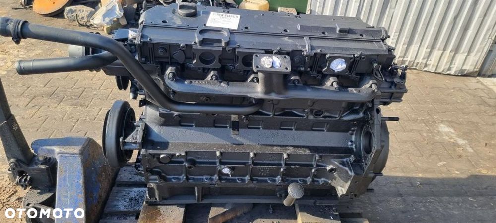 SILNIK SŁUPEK DEUTZ- FAHR AGROTRON 135 2000R - 8