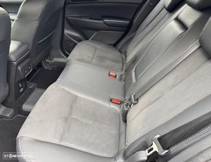 Mitsubishi Eclipse Cross 2.4 PHEV eMotion - 6