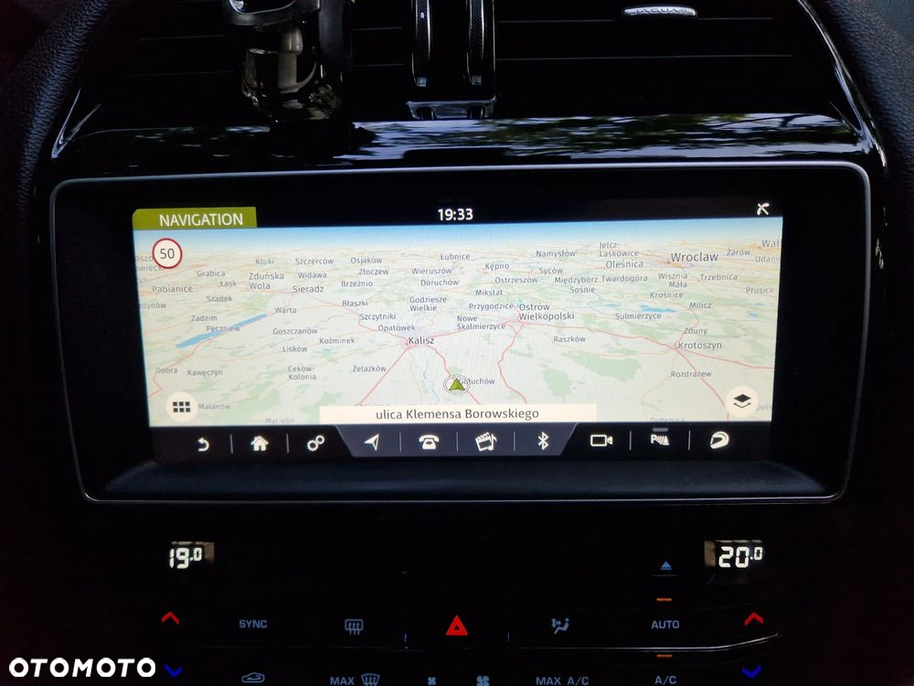 Jaguar F-Pace 2.0 i4D AWD Prestige - 31