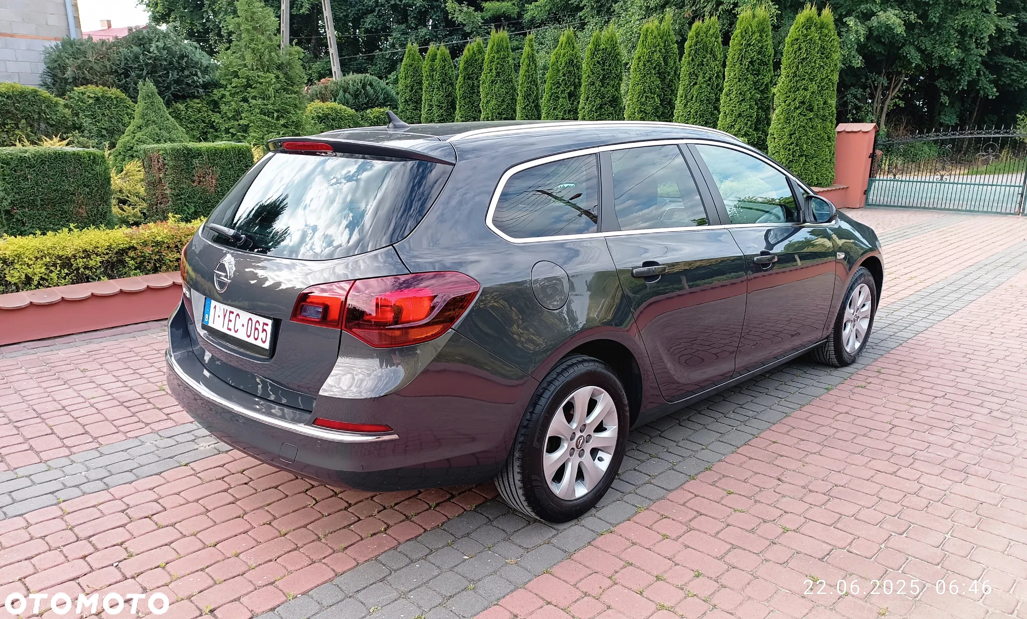 Opel Astra 1.4 Turbo Sports Tourer - 8