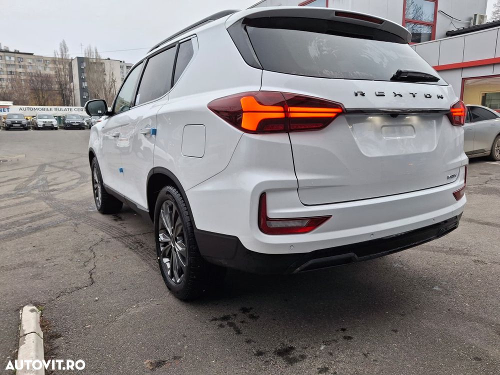 KG Mobility Rexton - 3