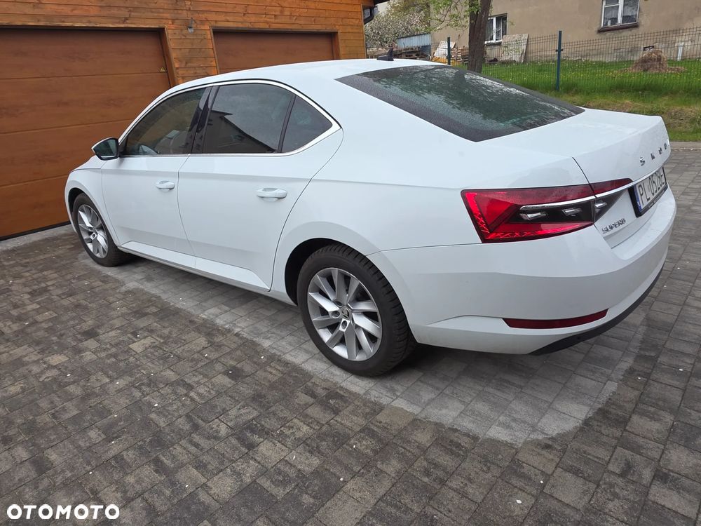 Skoda Superb 2.0 TDI SCR 4x4 Style DSG - 2