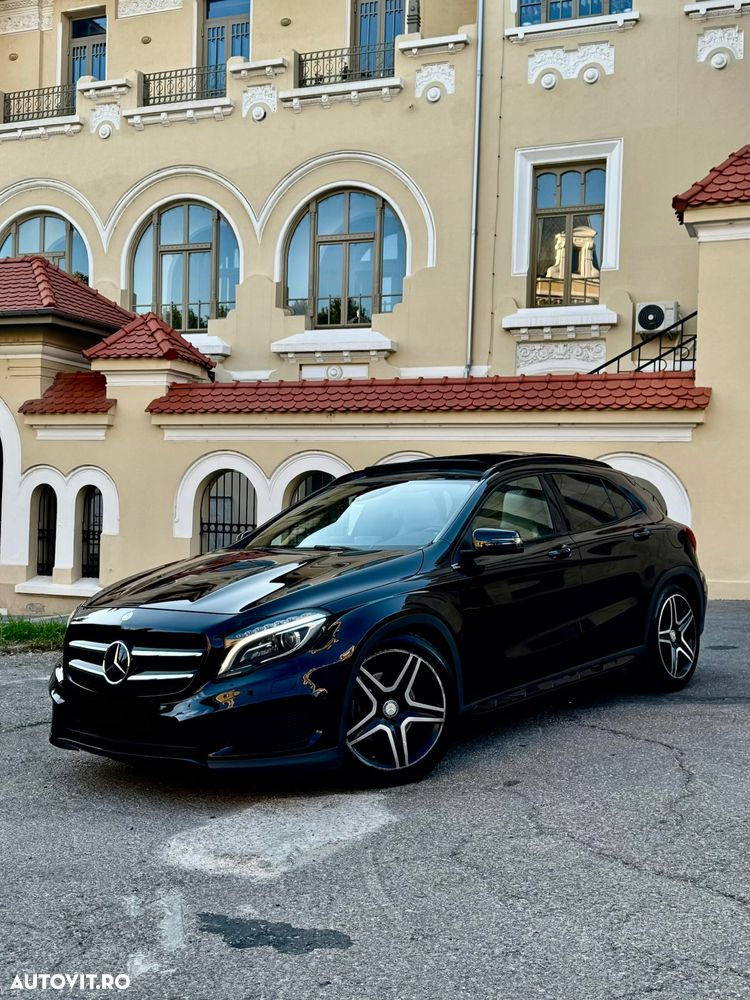 Mercedes-Benz GLA - 9