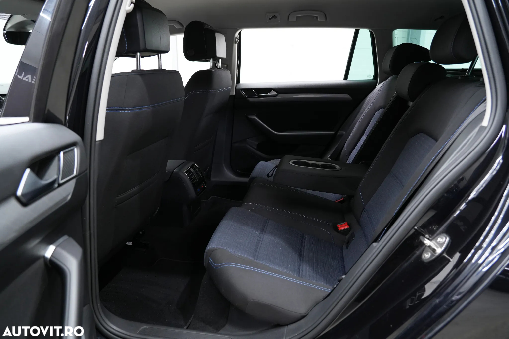 Volkswagen Passat Variant 1.4 TSI Plug-In-Hybrid DSG GTE - 8
